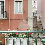 Golden Cage Chiado - Charm Historic And Cozy Apartament Lizbona