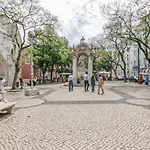 Golden Cage Chiado - Charm Historic And Cozy * Lizbona