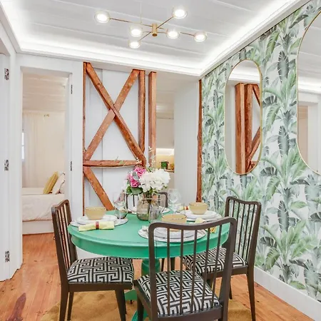 Golden Cage Chiado - Charm Historic And Cozy Lejlighed *