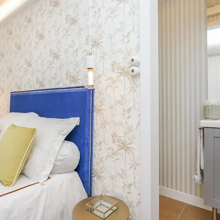 Golden Cage Chiado - Charm Historic And Cozy Lejlighed *