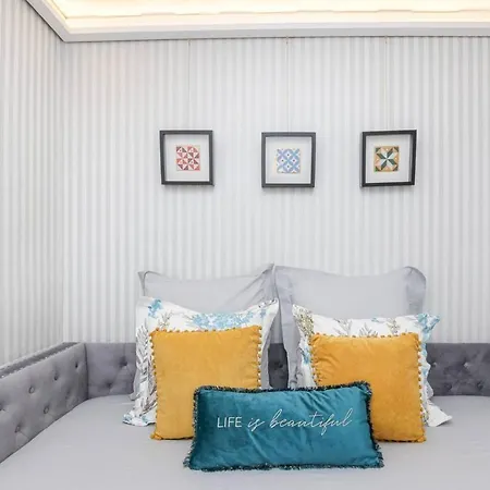 Golden Cage Chiado - Charm Historic And Cozy Lejlighed Lisboa