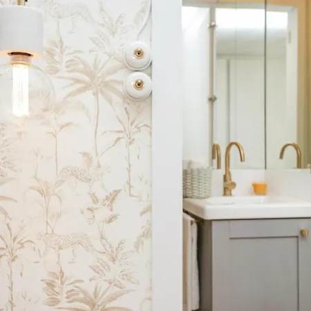 Appartamento Golden Cage Chiado - Charm Historic And Cozy *