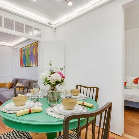 Appartamento Golden Cage Chiado - Charm Historic And Cozy *