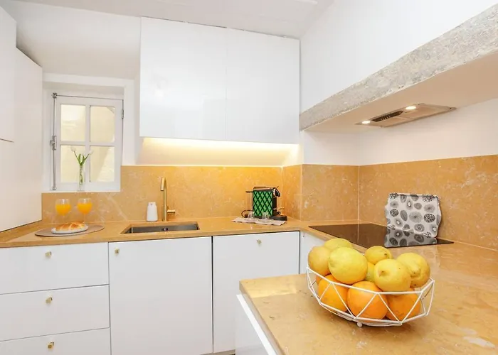 Golden Cage Chiado - Charm Historic And Cozy Apartament *